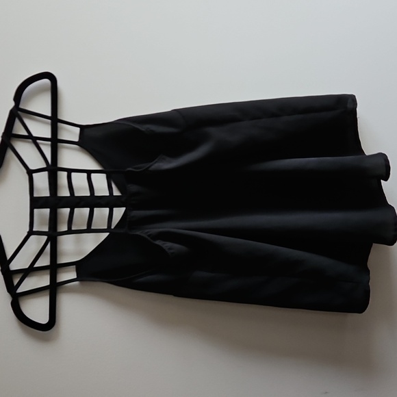 2/$20 Candy Couture - Elegant Black Strappy Women's Top - Size Small - Picture 4 of 4